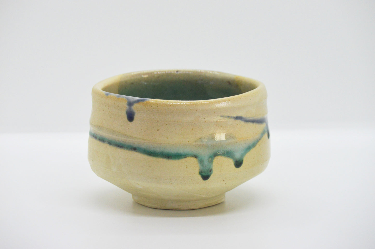 Chawan Nami 波| - La vida en constante movimiento | Taza japonesa para matcha artesanal – Matcha Kaori