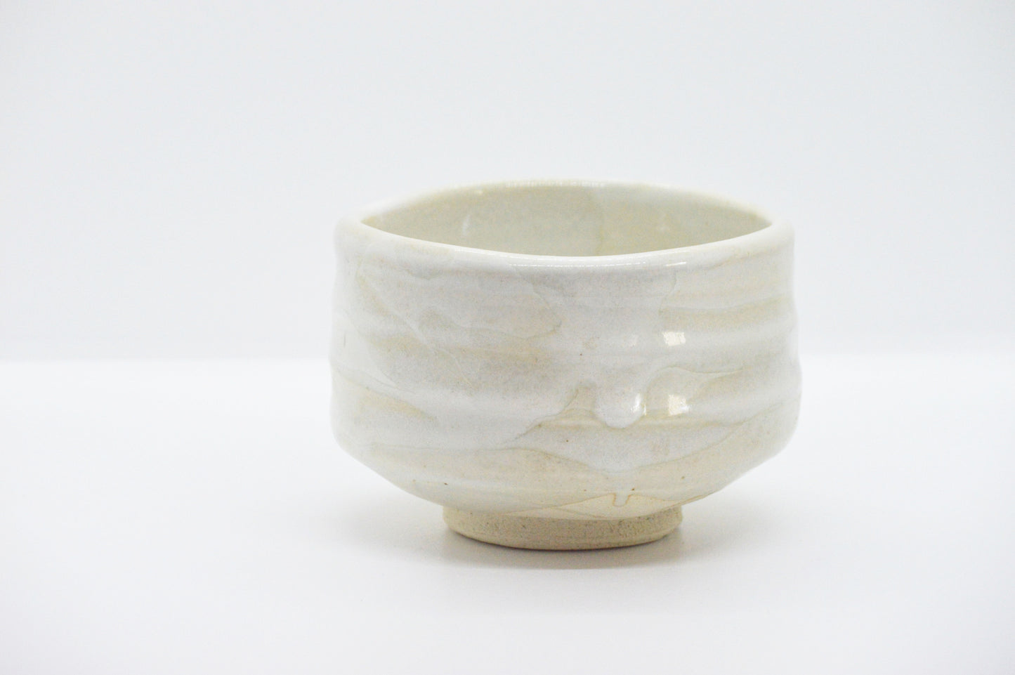 Chawan Suna 砂 | - La huella eterna en cada movimiento | Taza japonesa para matcha artesanal – Matcha Kaori