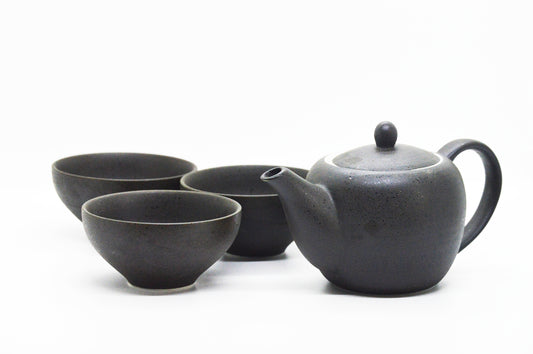 Juego de Té Ichigo Ichie 一期一会 | — Comparte el arte de un momento irrepetible  | Tetera y chawanes artesanales – Matcha Kaori